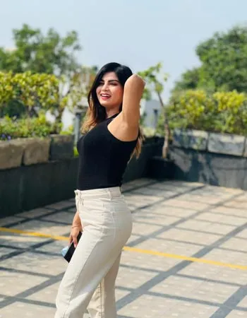 call girl in Allahabad